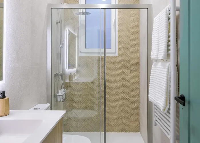 Nuevo, Moderno Y Elegante * بلباو