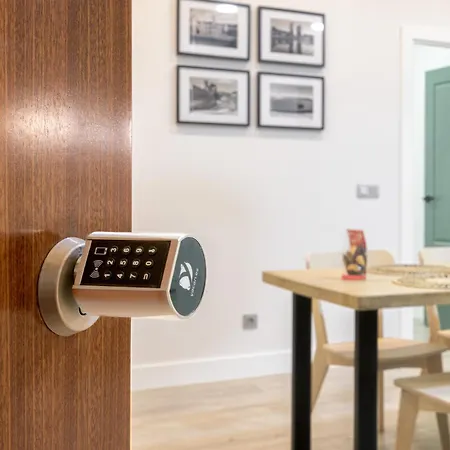 Apartmán Nuevo, Moderno Y Elegante *